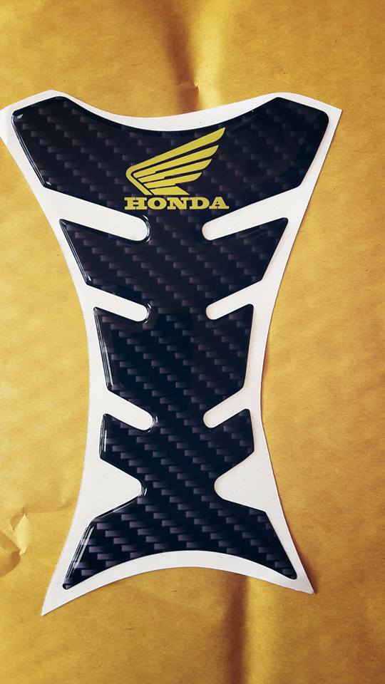 Motorcycle tank pad